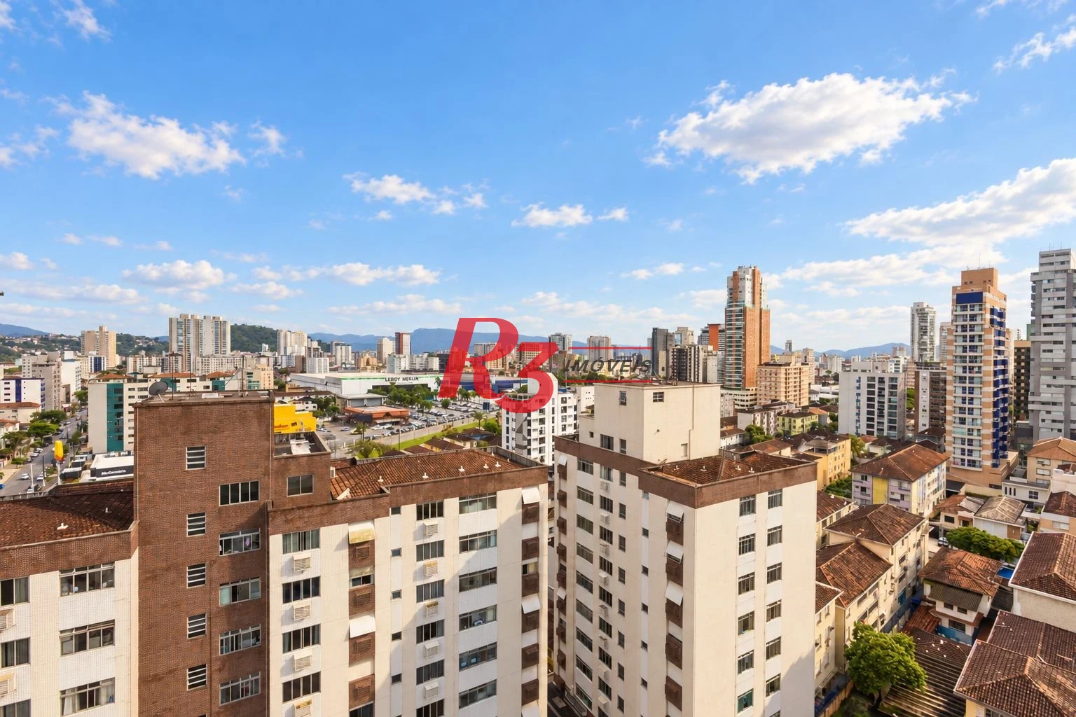 Apartamento com 2 dormitórios à venda, 76 m² por R$ 1.500.000,00 - Gonzaga - Santos/SP