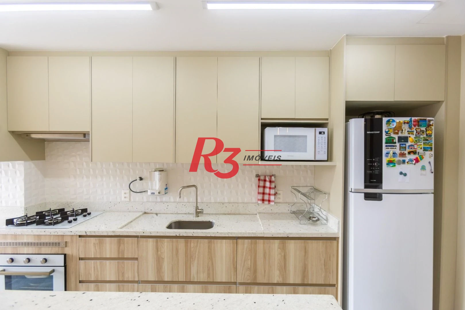 Apartamento com 2 dormitórios à venda, 72 m² por R$ 2.100.000,00 - Pompéia - Santos/SP