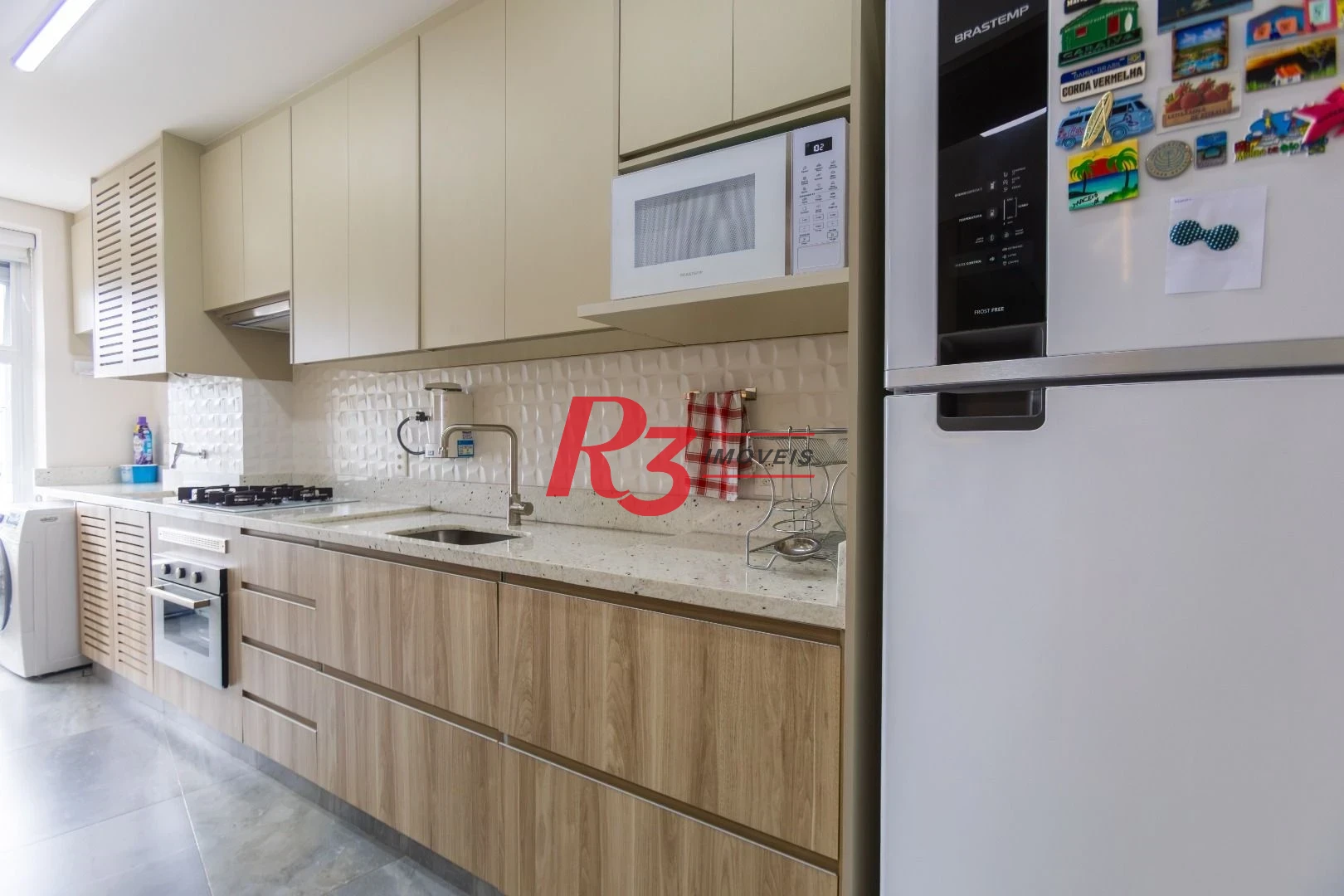 Apartamento com 2 dormitórios à venda, 72 m² por R$ 2.100.000,00 - Pompéia - Santos/SP