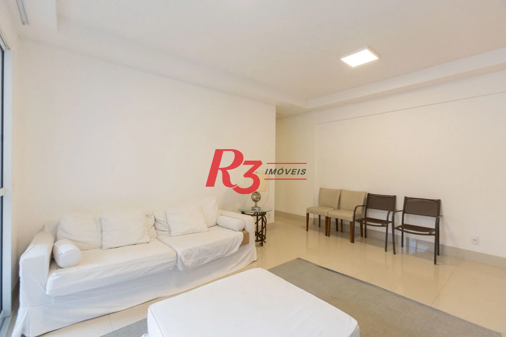 Apartamento com 2 dormitórios à venda, 112 m² por R$ 1.390.000,00 - Gonzaga - Santos/SP