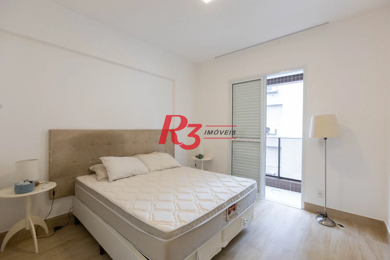 Apartamento com 2 dormitórios à venda, 112 m² por R$ 1.390.000,00 - Gonzaga - Santos/SP