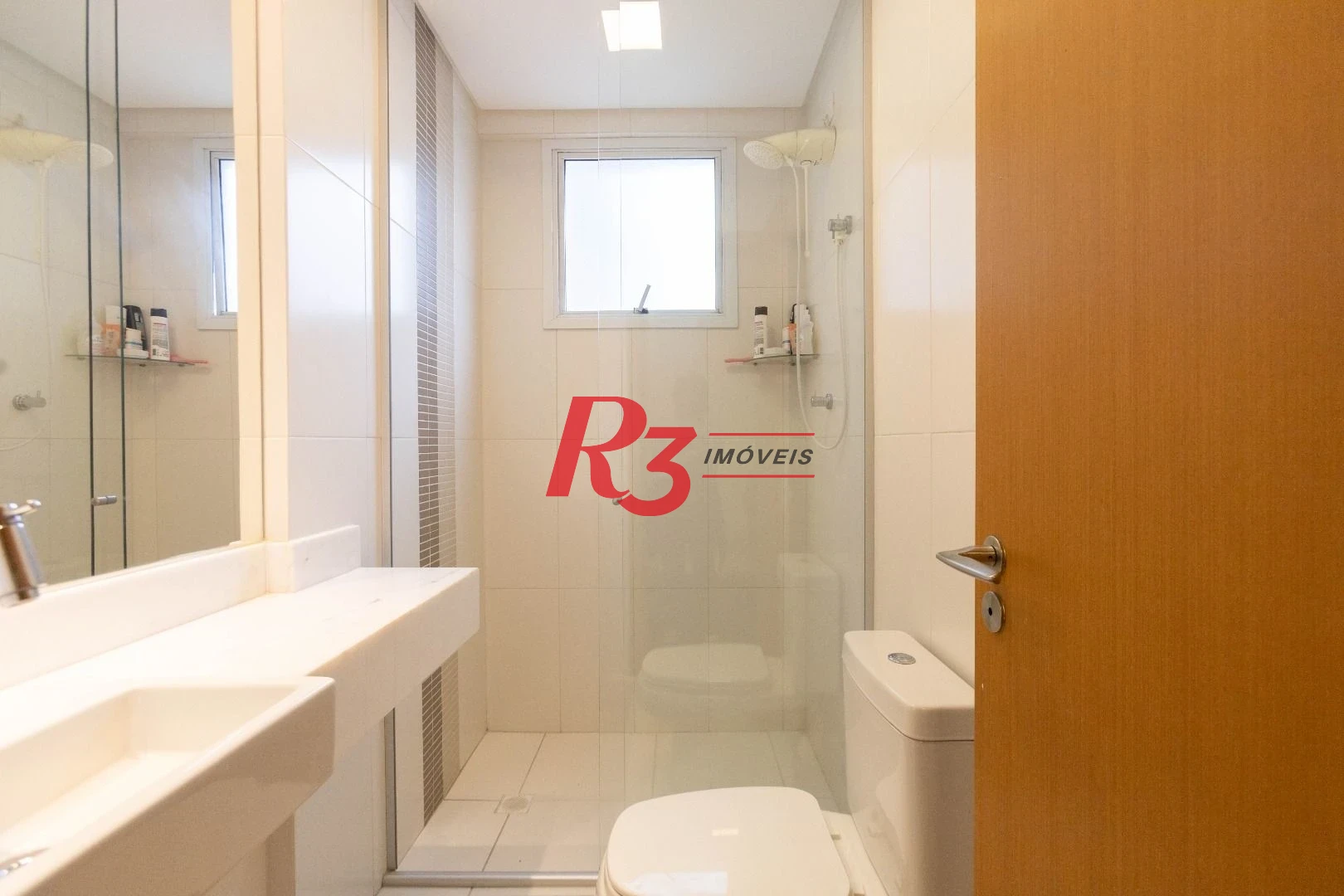 Apartamento com 2 dormitórios à venda, 112 m² por R$ 1.390.000,00 - Gonzaga - Santos/SP