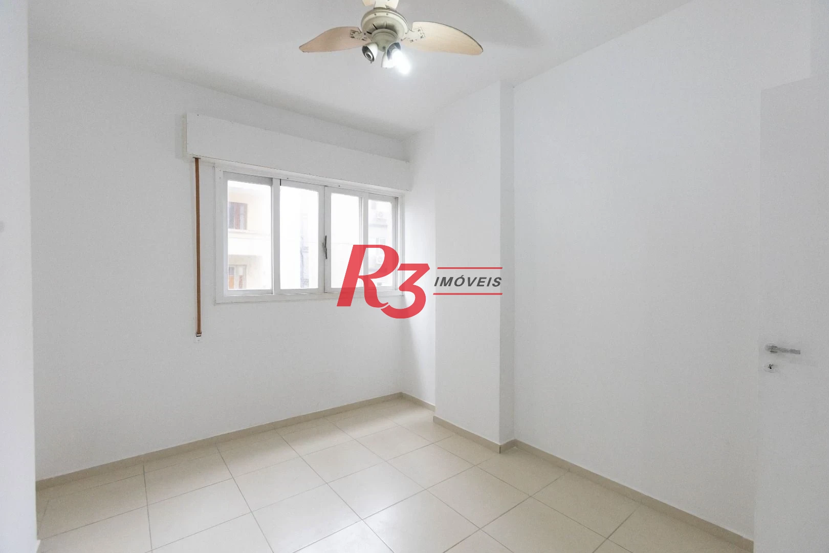 Apartamento com 2 dormitórios à venda, 50 m² por R$ 400.000,00 - Aparecida - Santos/SP