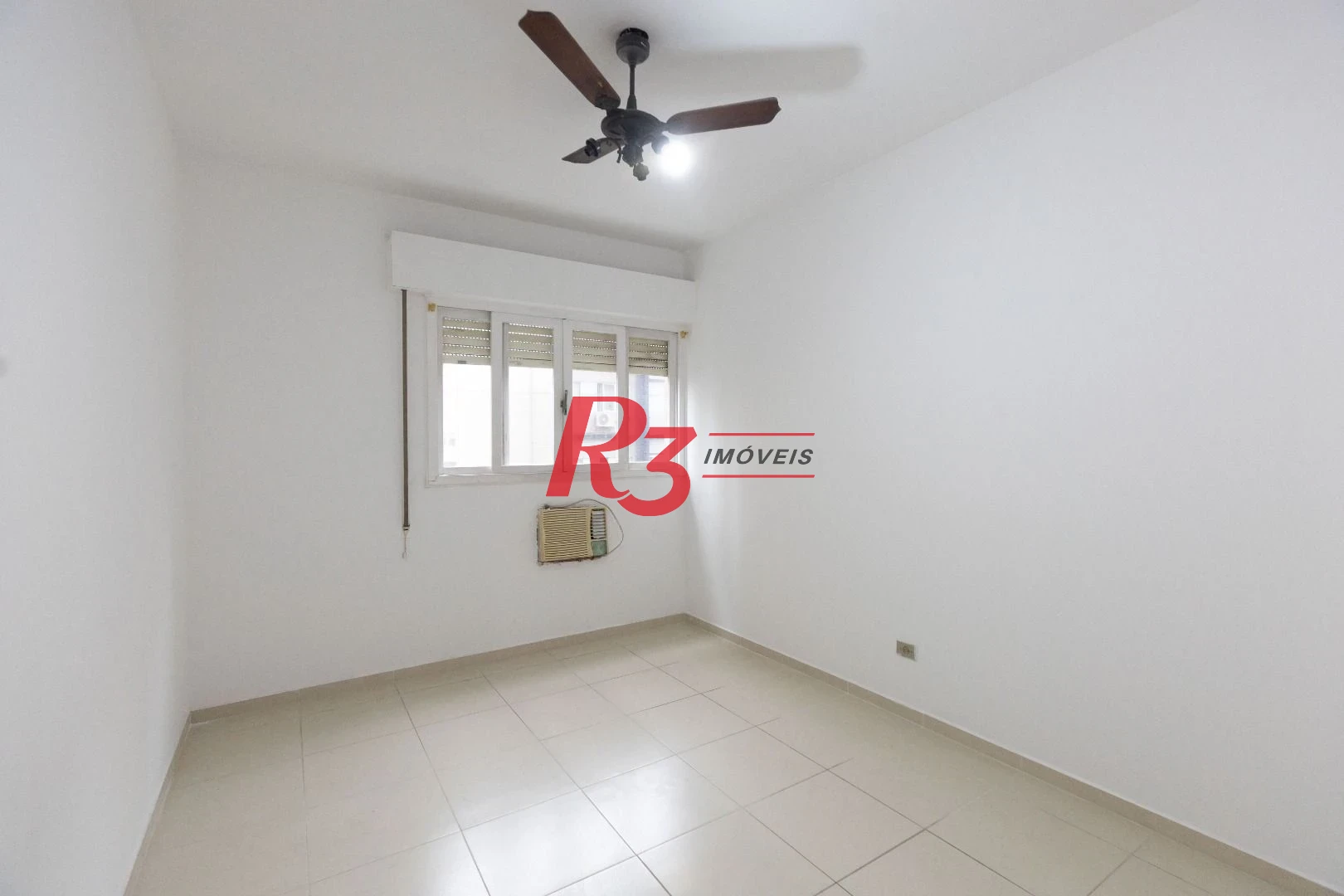 Apartamento com 2 dormitórios à venda, 50 m² por R$ 400.000,00 - Aparecida - Santos/SP