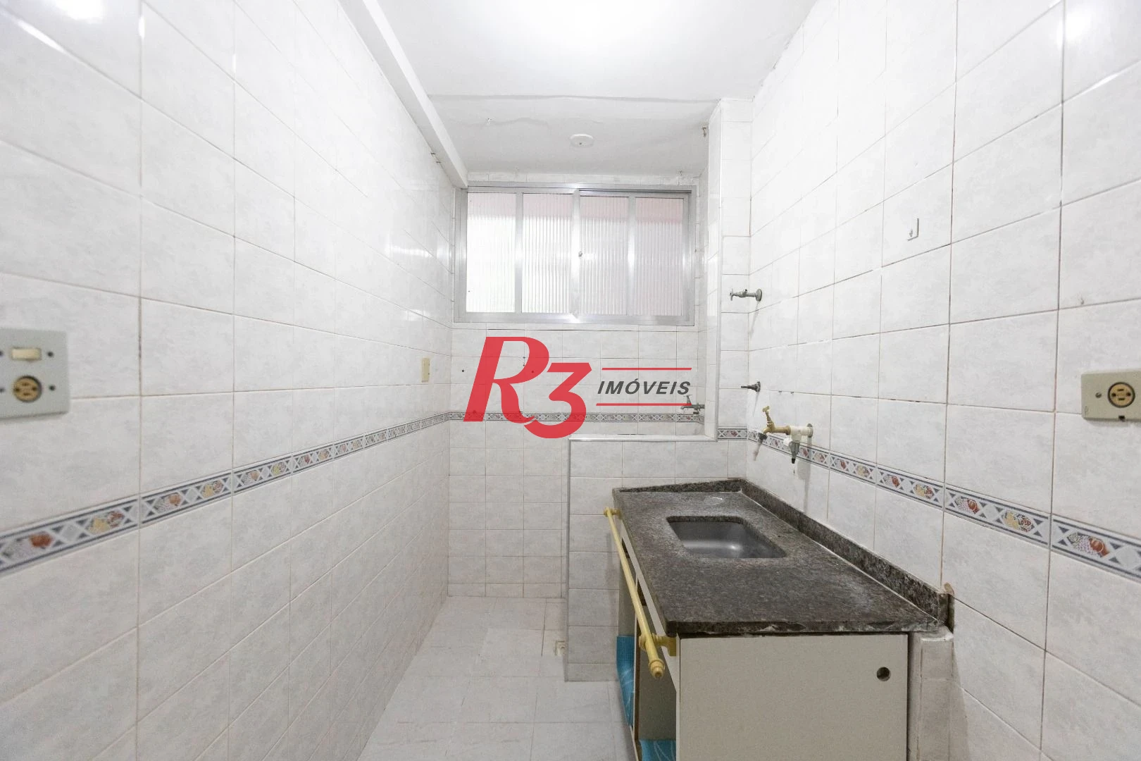 Apartamento com 2 dormitórios à venda, 50 m² por R$ 400.000,00 - Aparecida - Santos/SP