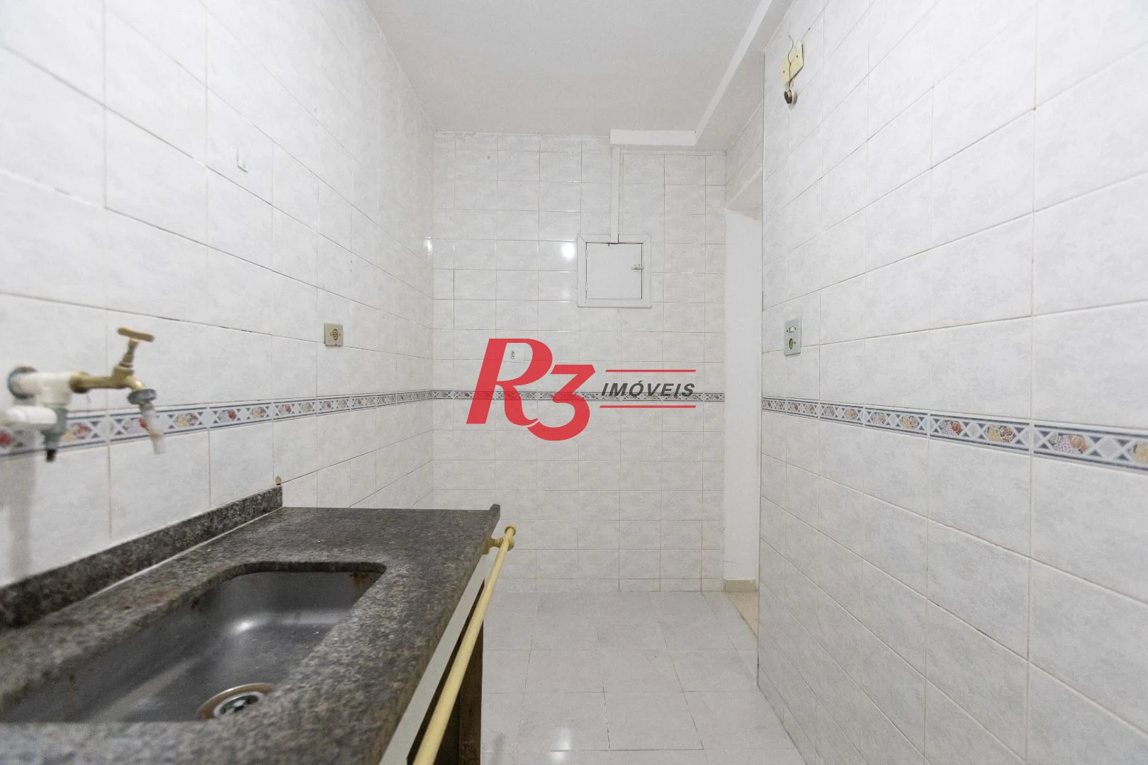 Apartamento com 2 dormitórios à venda, 50 m² por R$ 400.000,00 - Aparecida - Santos/SP