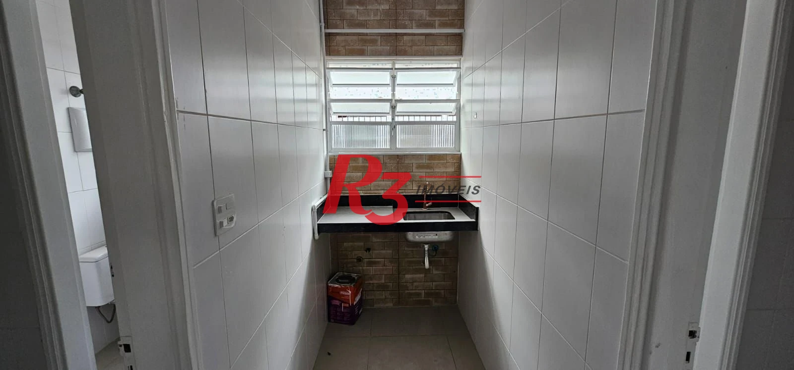 Sala para alugar, 100 m² por R$ 3.200,01/mês - Gonzaga - Santos/SP