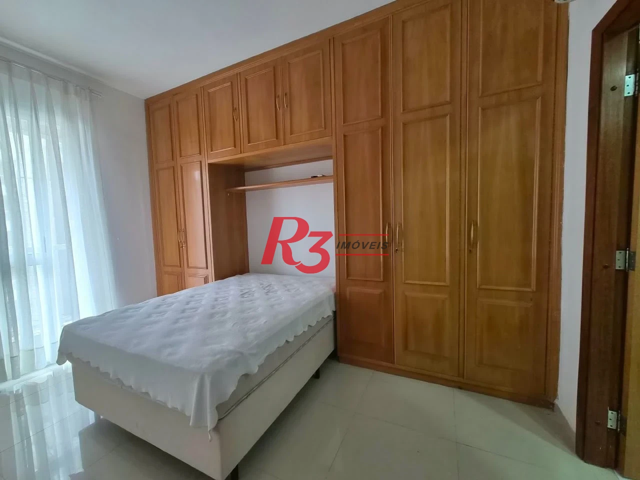Apartamento com 2 dormitórios para alugar, 80 m² por R$ 6.000,00/mês - Gonzaga - Santos/SP