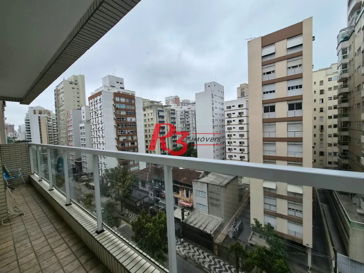 Apartamento com 2 dormitórios para alugar, 80 m² por R$ 6.000,00/mês - Gonzaga - Santos/SP