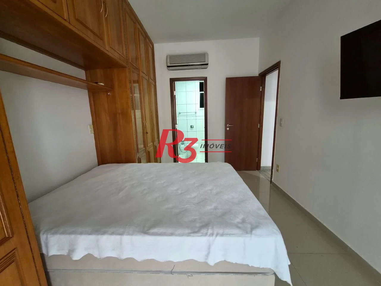 Apartamento com 2 dormitórios para alugar, 80 m² por R$ 6.000,00/mês - Gonzaga - Santos/SP