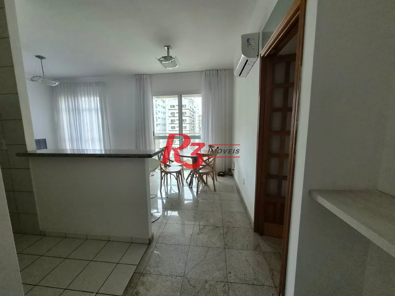 Apartamento com 2 dormitórios para alugar, 80 m² por R$ 6.000,00/mês - Gonzaga - Santos/SP