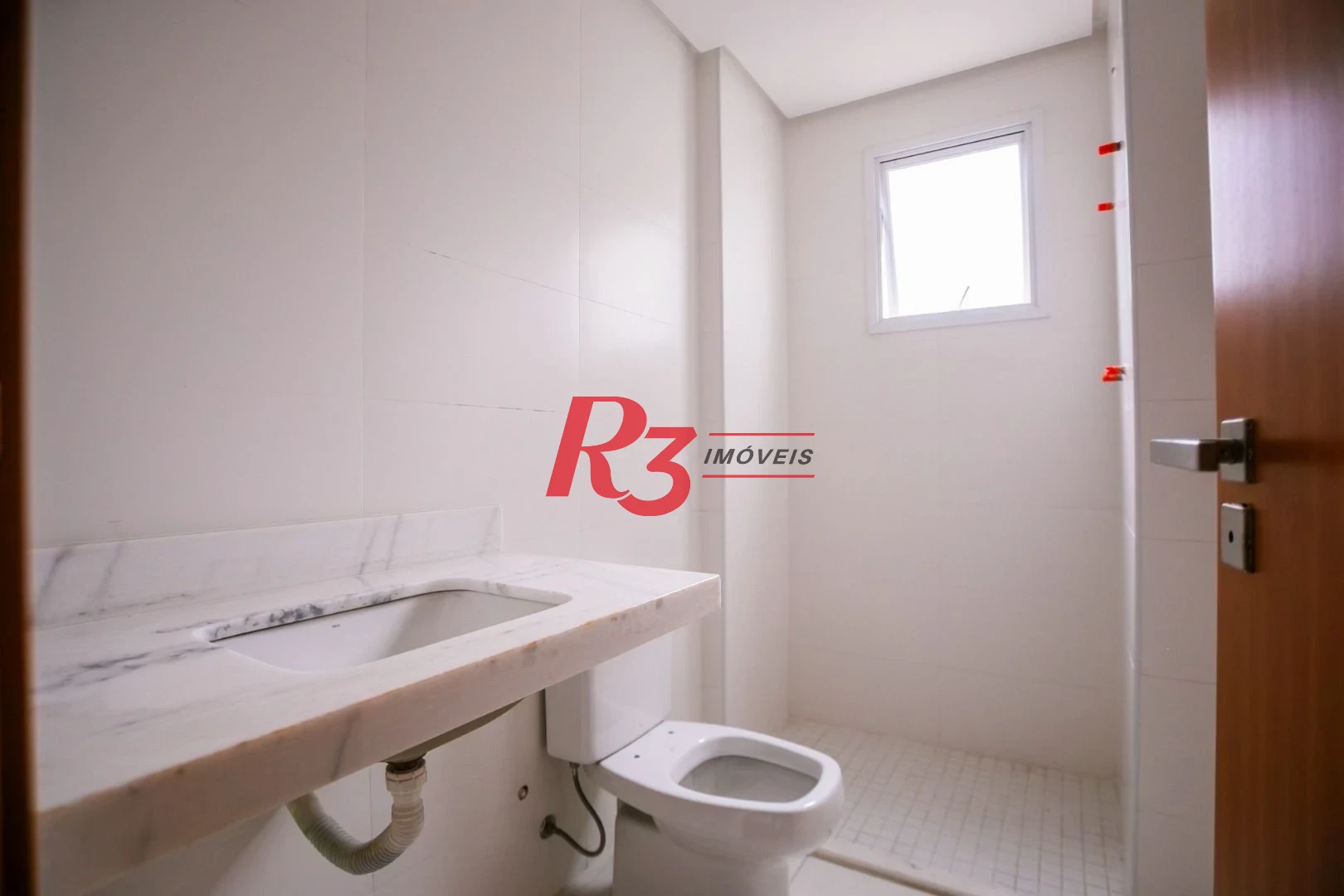 Apartamento com 3 dormitórios à venda, 128 m² por R$ 1.650.000,00 - Embaré - Santos/SP