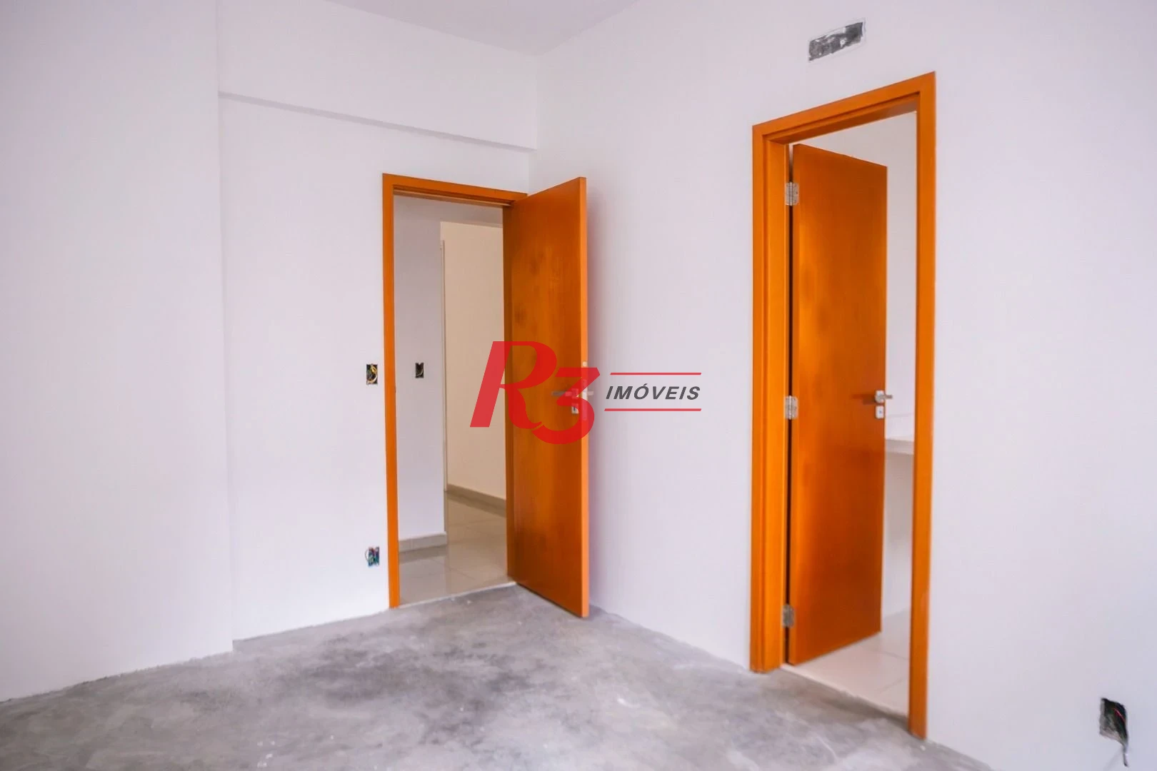 Apartamento com 3 dormitórios à venda, 128 m² por R$ 1.650.000,00 - Embaré - Santos/SP