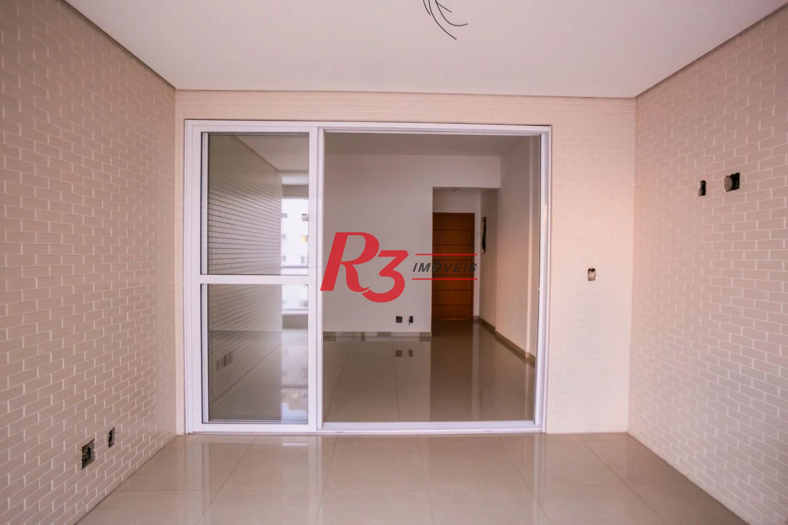 Apartamento com 3 dormitórios à venda, 128 m² por R$ 1.650.000,00 - Embaré - Santos/SP