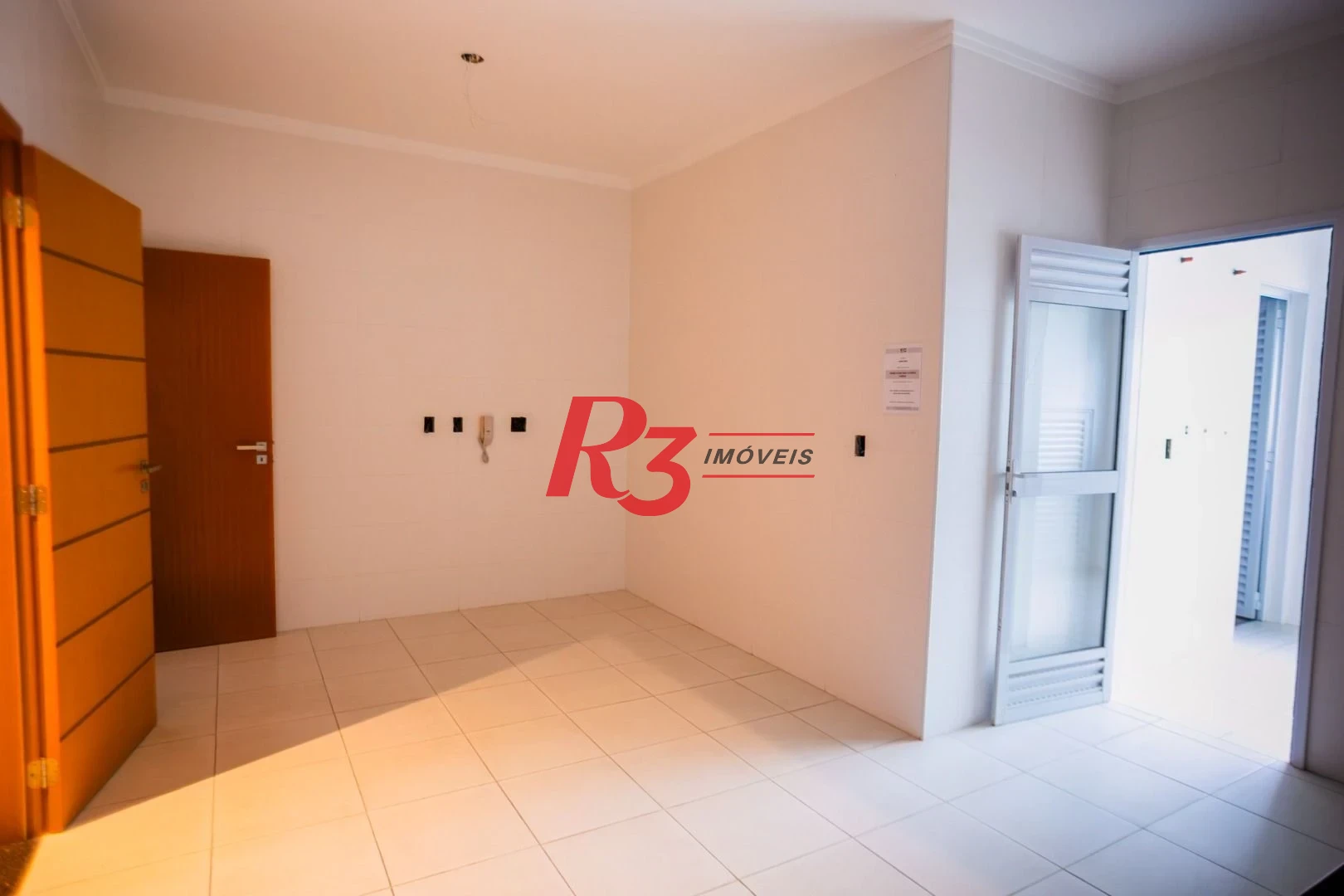Apartamento com 3 dormitórios à venda, 128 m² por R$ 1.650.000,00 - Embaré - Santos/SP