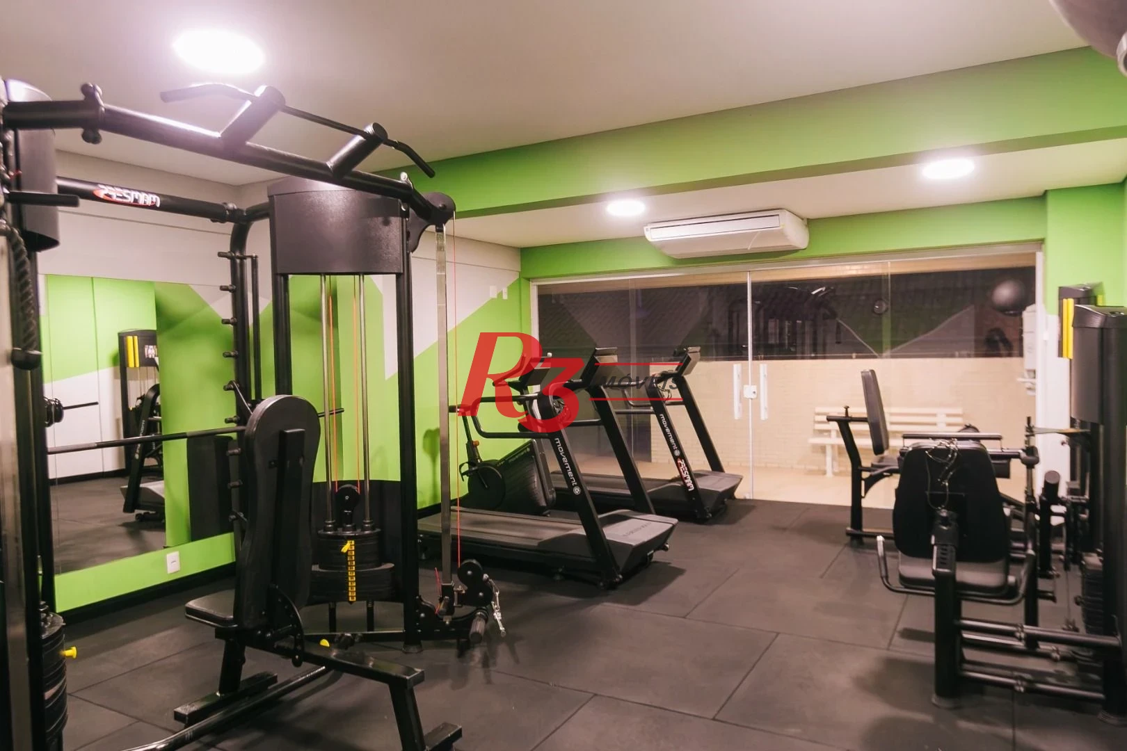 Apartamento com 3 dormitórios à venda, 128 m² por R$ 1.650.000,00 - Embaré - Santos/SP