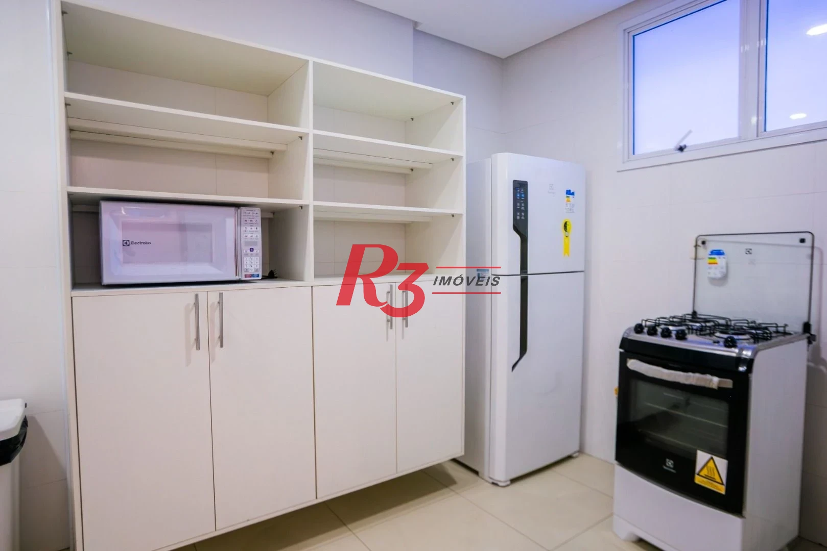 Apartamento com 3 dormitórios à venda, 128 m² por R$ 1.650.000,00 - Embaré - Santos/SP