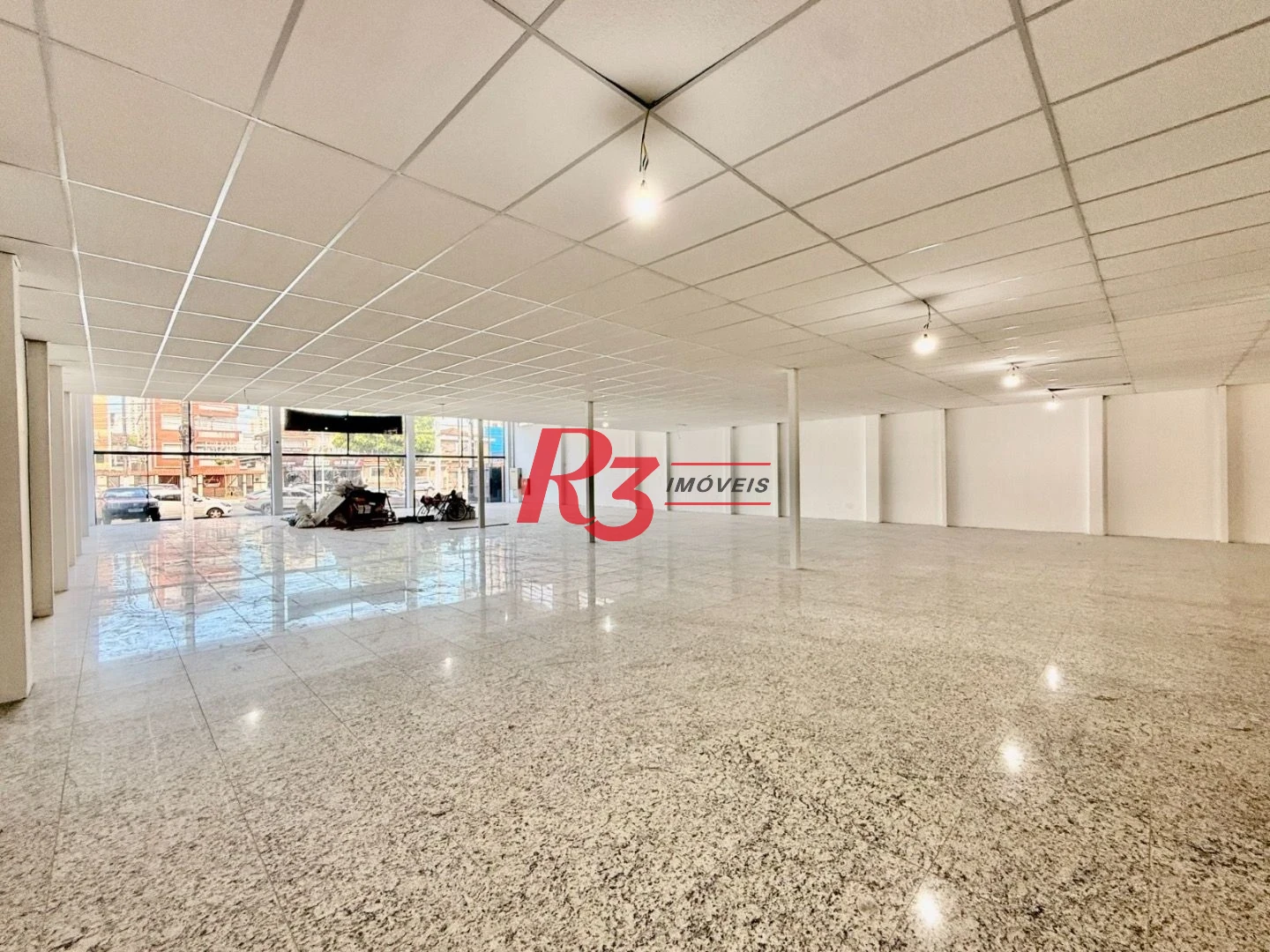 Loja para alugar, 1000 m² por R$ 53.191,00/mês - Boqueirão - Santos/SP
