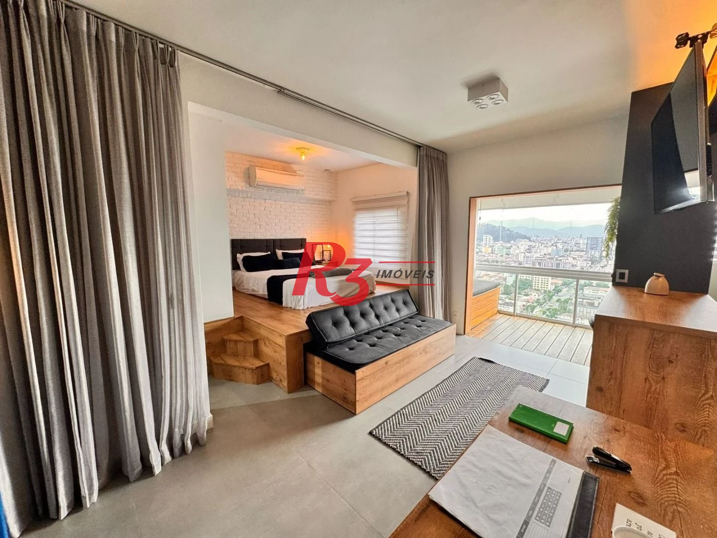 Apartamento com 1 dormitório para alugar, 47 m² por R$ 5.500,00/mês - Boqueirão - Santos/SP