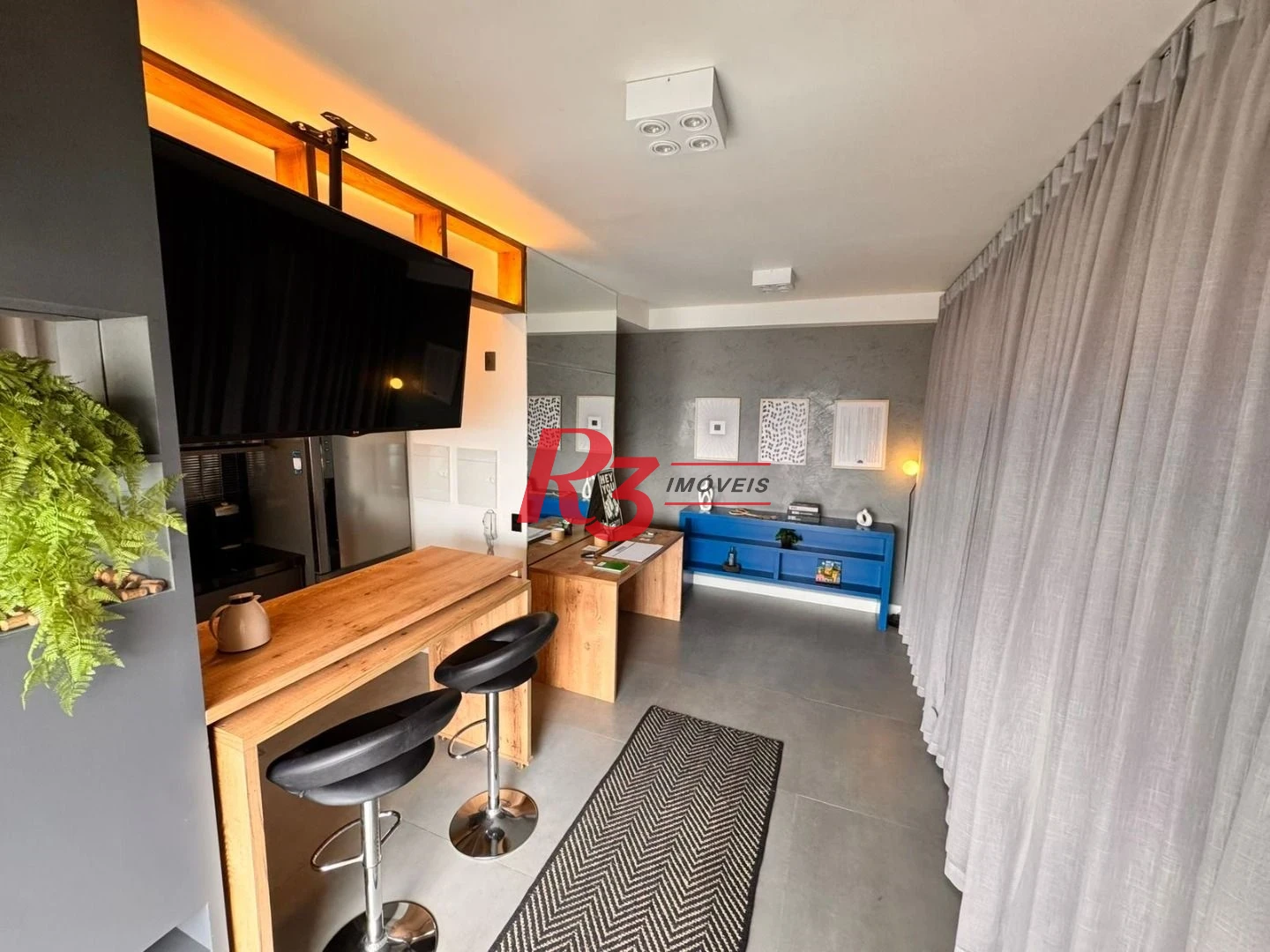 Apartamento com 1 dormitório para alugar, 47 m² por R$ 5.500,00/mês - Boqueirão - Santos/SP