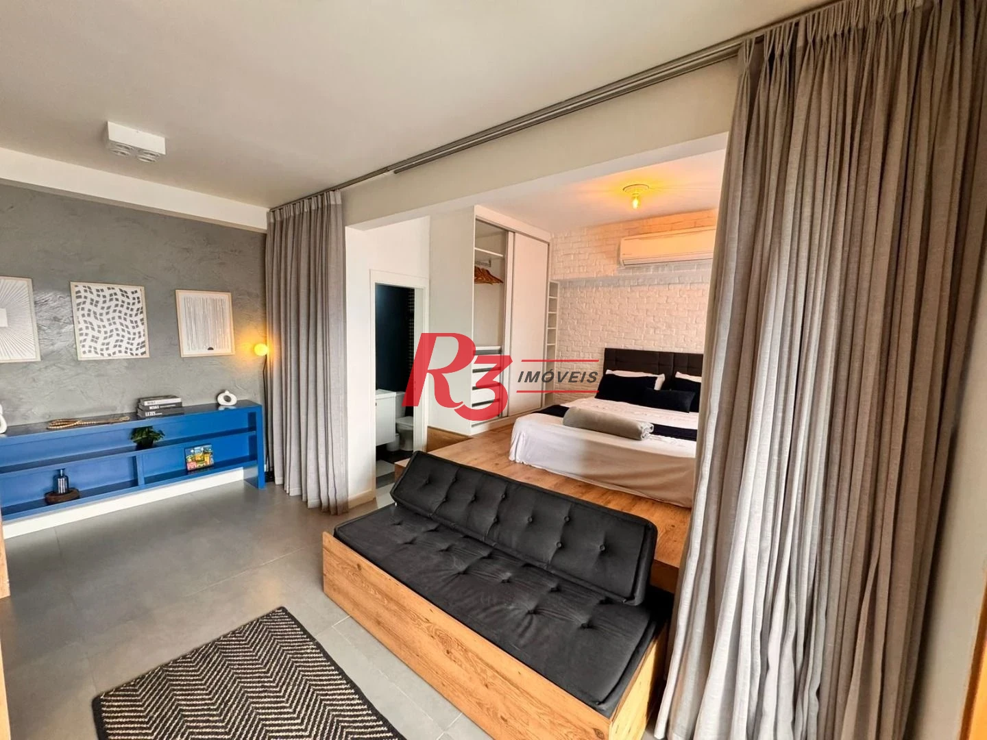 Apartamento com 1 dormitório para alugar, 47 m² por R$ 5.500,00/mês - Boqueirão - Santos/SP