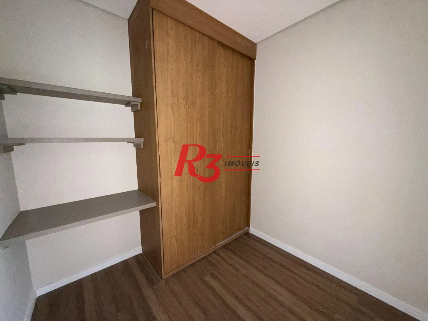 Apartamento com 2 dormitórios à venda, 70 m² por R$ 970.000,00 - José Menino - Santos/SP