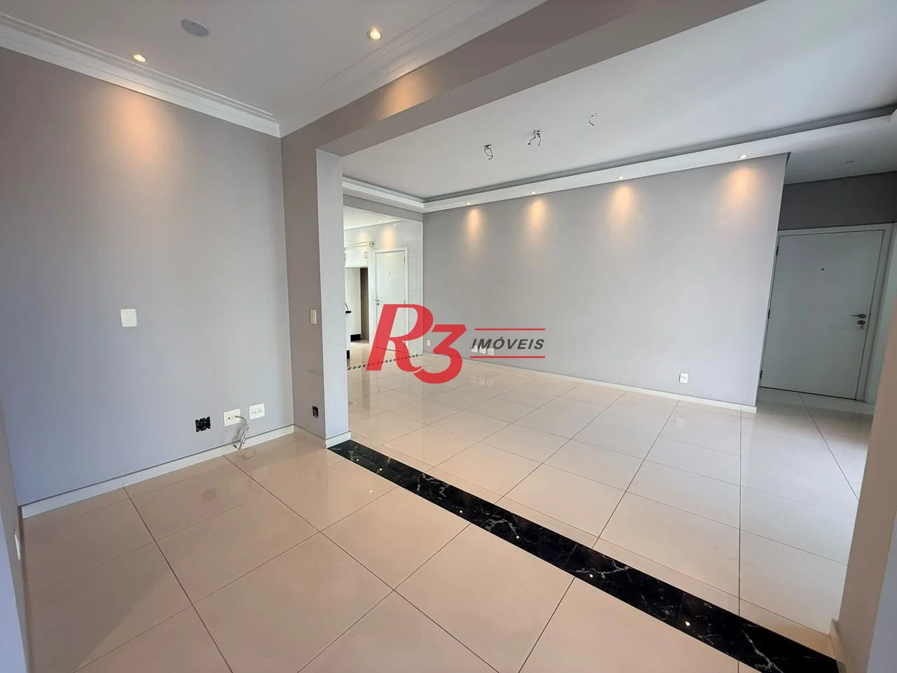 Apartamento com 3 dormitórios à venda, 141 m² por R$ 2.060.000,00 - Aparecida - Santos/SP