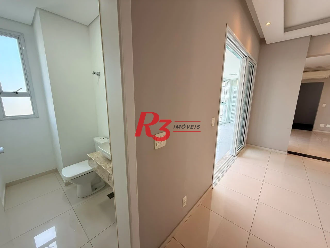 Apartamento com 3 dormitórios à venda, 141 m² por R$ 2.060.000,00 - Aparecida - Santos/SP