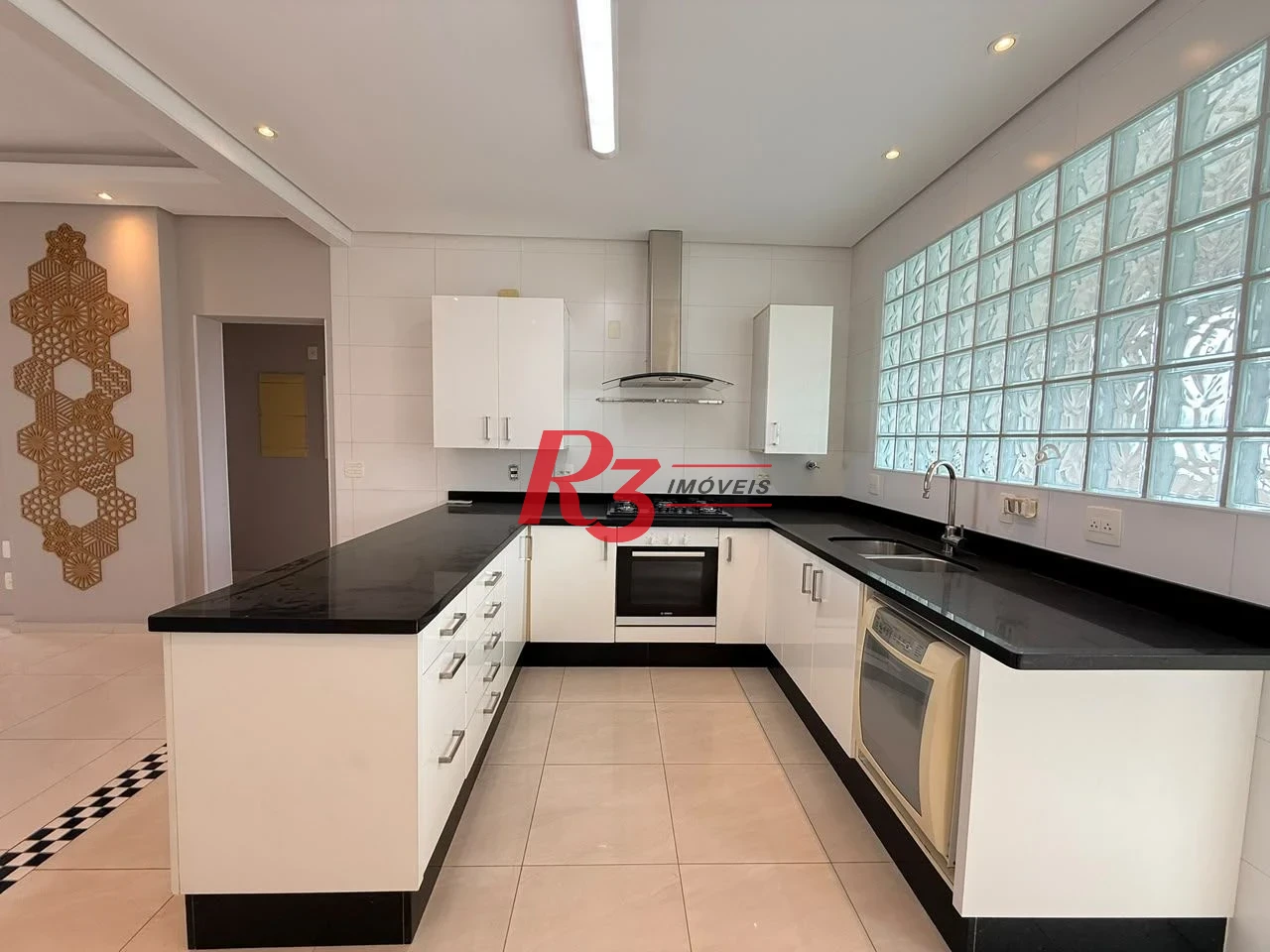 Apartamento com 3 dormitórios à venda, 141 m² por R$ 2.060.000,00 - Aparecida - Santos/SP