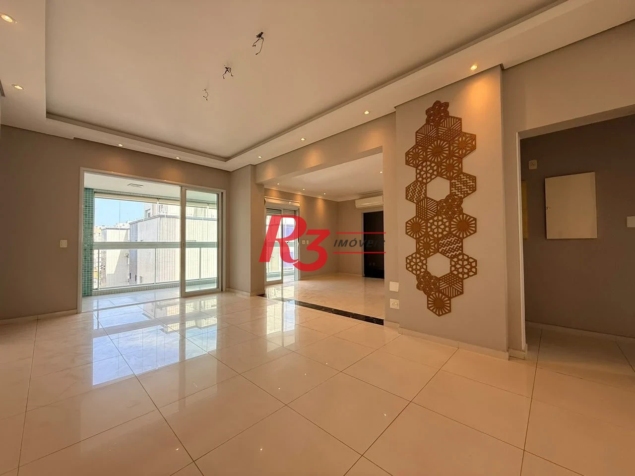 Apartamento com 3 dormitórios à venda, 141 m² por R$ 2.060.000,00 - Aparecida - Santos/SP