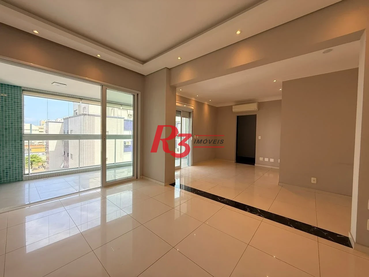 Apartamento com 3 dormitórios à venda, 141 m² por R$ 2.060.000,00 - Aparecida - Santos/SP