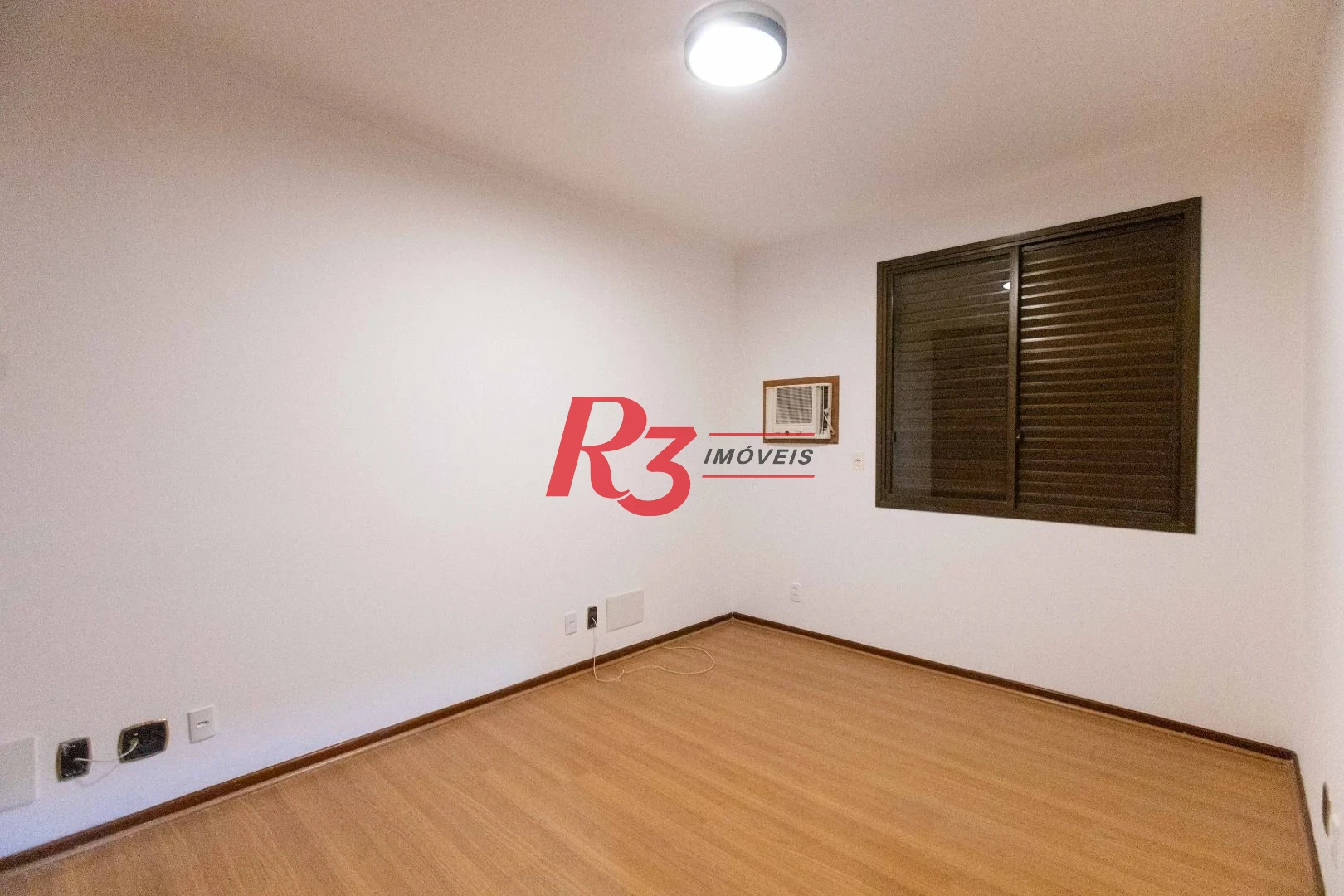 Apartamento com 3 dormitórios para alugar, 117 m² por R$ 8.000,00/mês - Boqueirão - Santos/SP