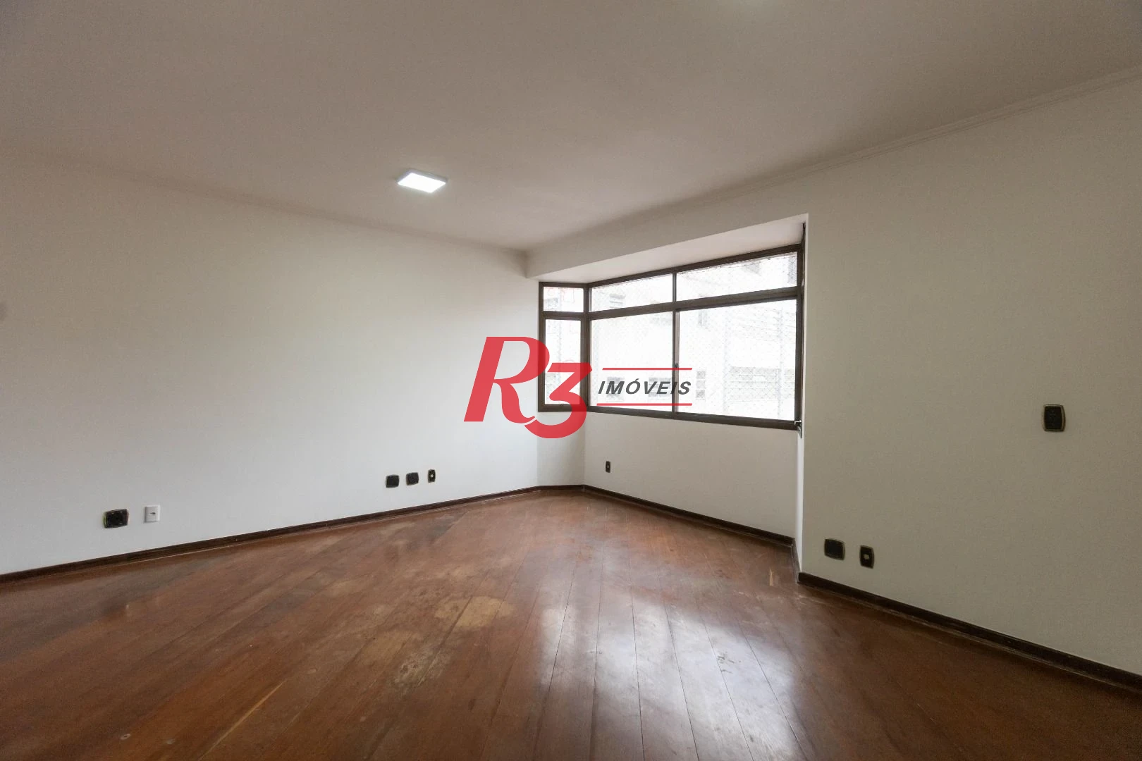 Apartamento com 3 dormitórios para alugar, 117 m² por R$ 8.000,00/mês - Boqueirão - Santos/SP