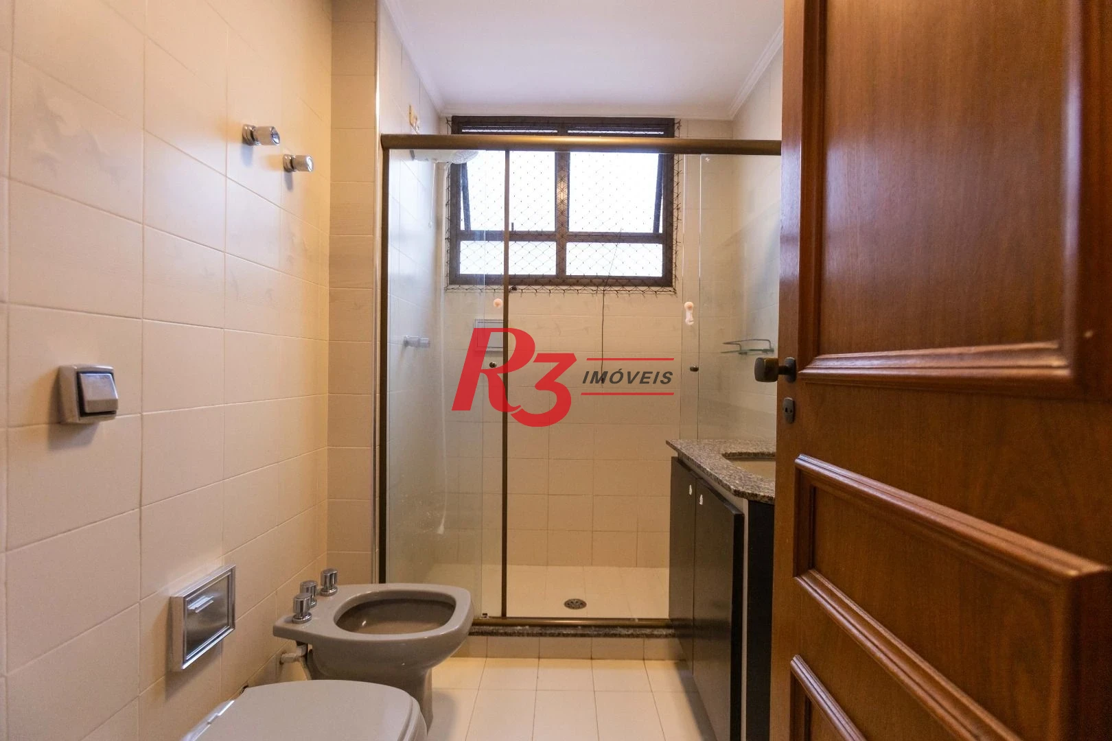 Apartamento com 3 dormitórios para alugar, 117 m² por R$ 8.000,00/mês - Boqueirão - Santos/SP