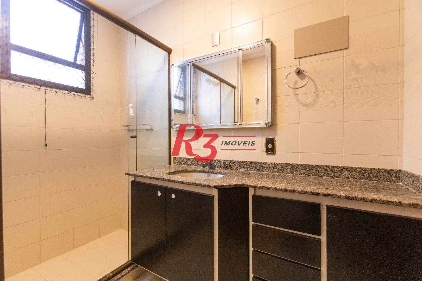Apartamento com 3 dormitórios para alugar, 117 m² por R$ 8.000,00/mês - Boqueirão - Santos/SP