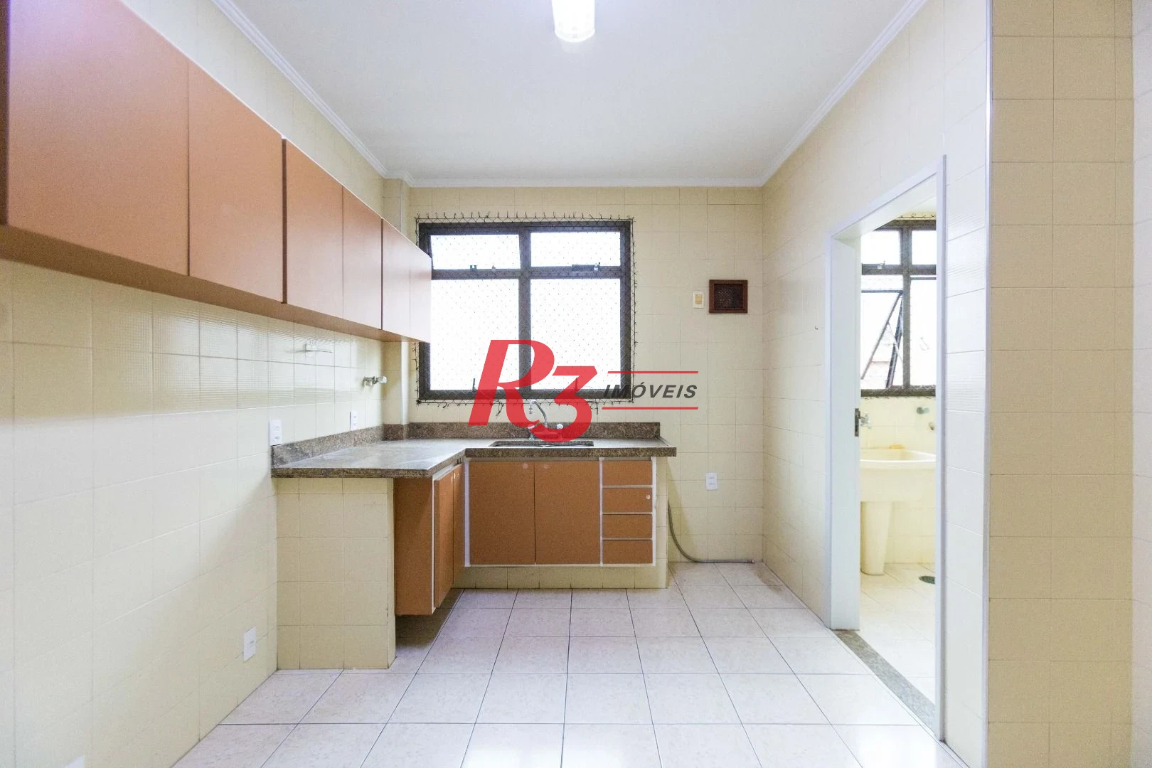 Apartamento com 3 dormitórios para alugar, 117 m² por R$ 8.000,00/mês - Boqueirão - Santos/SP