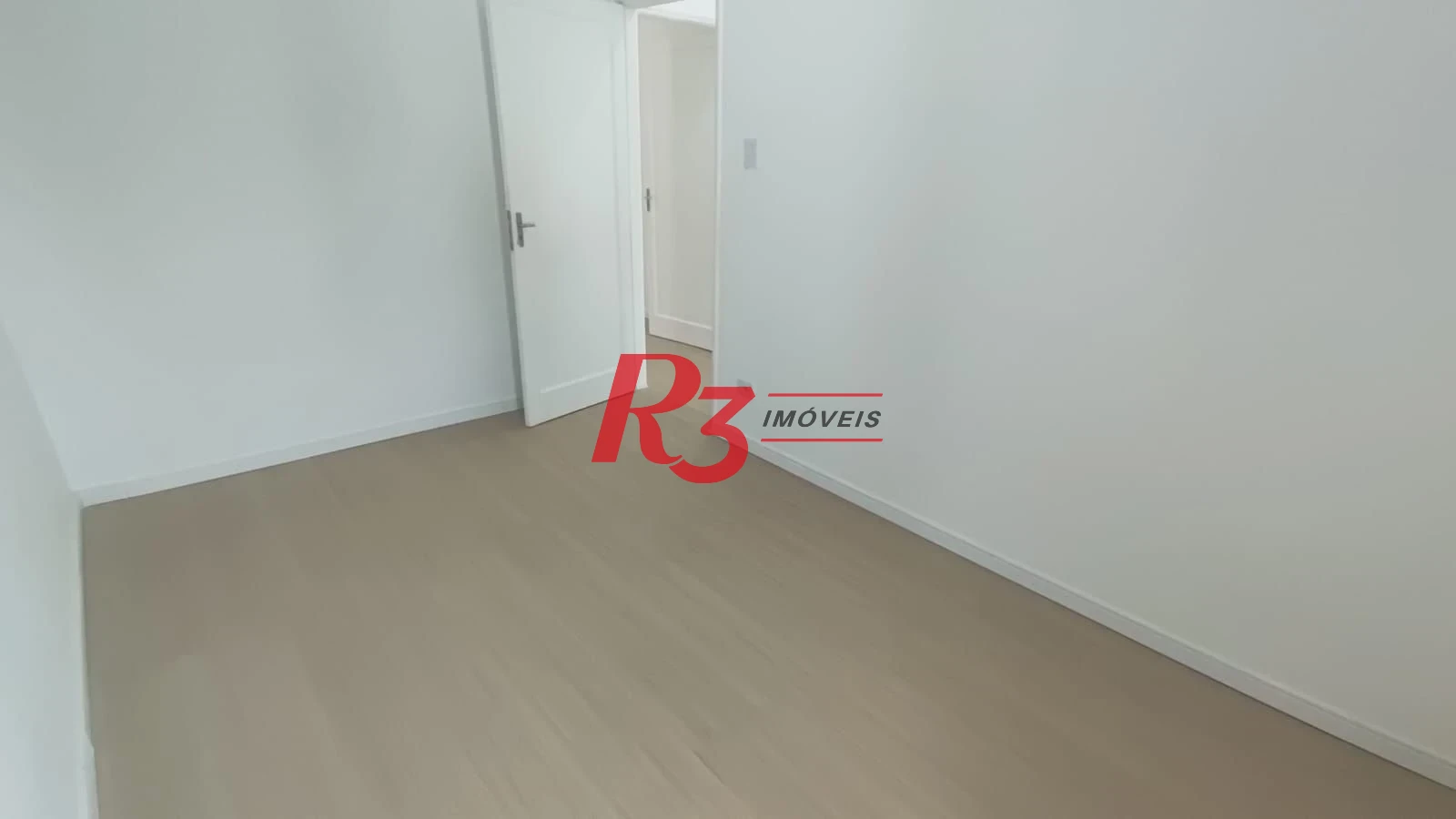 Apartamento com 2 dormitórios à venda, 56 m² por R$ 345.000,00 - Vila Belmiro - Santos/SP