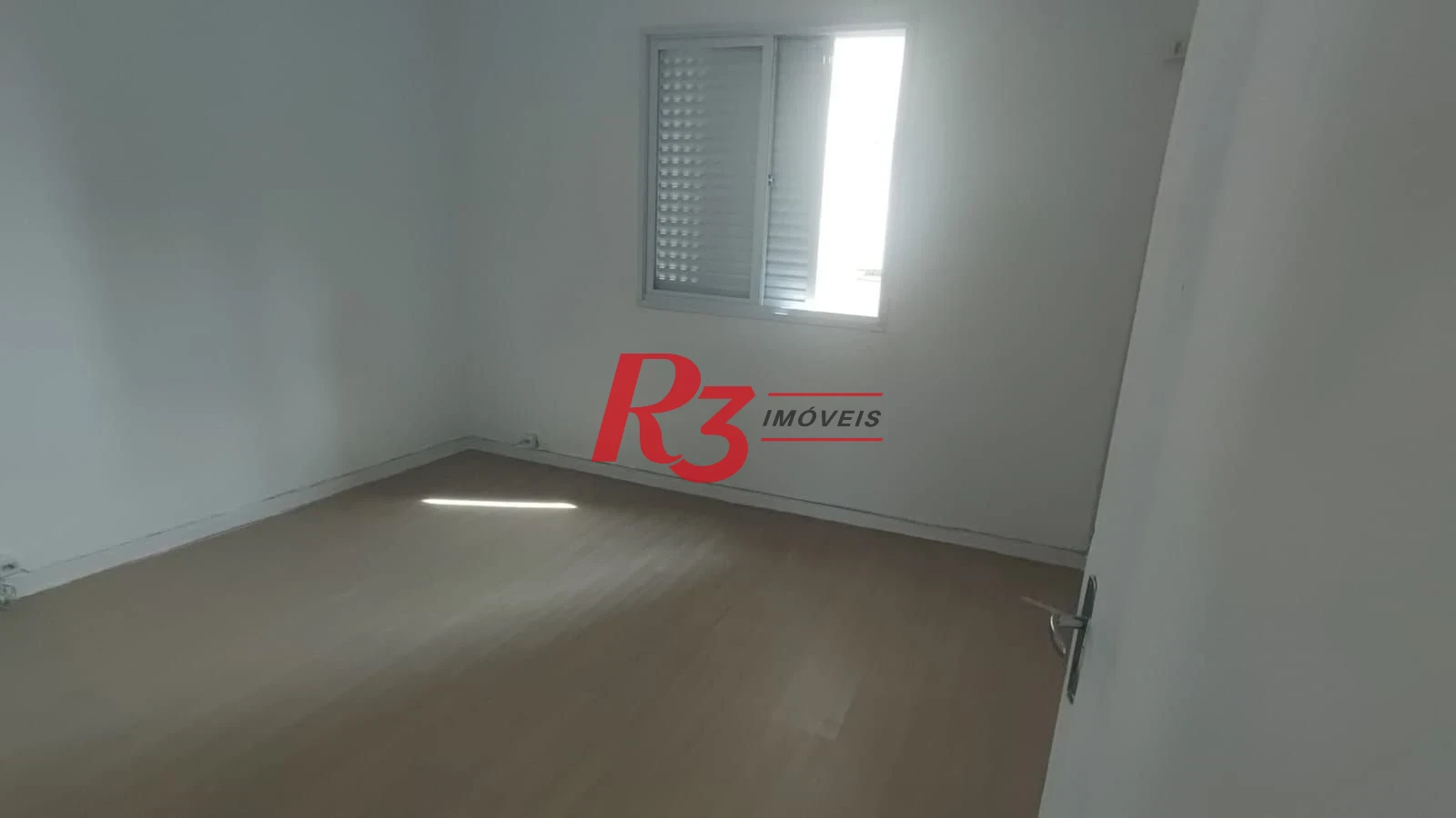 Apartamento com 2 dormitórios à venda, 56 m² por R$ 345.000,00 - Vila Belmiro - Santos/SP