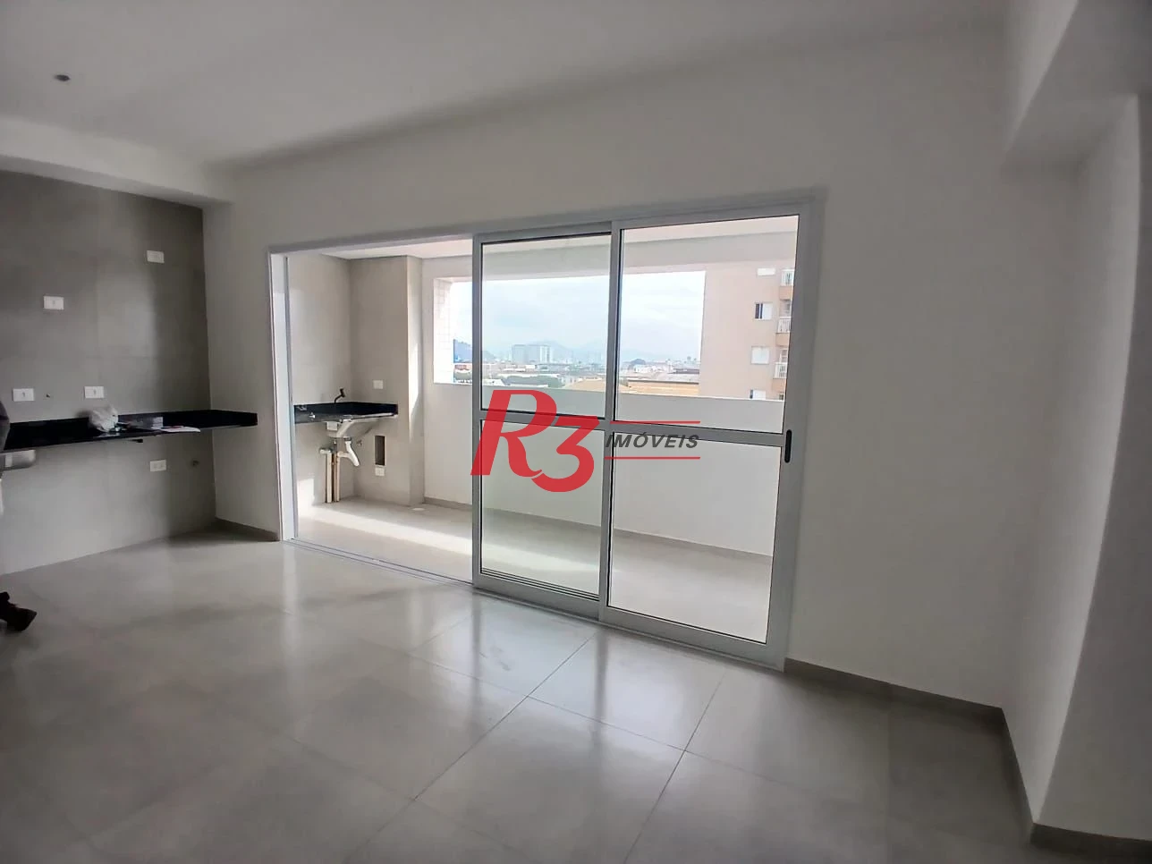 Apartamento com 2 dormitórios à venda, 59 m² por R$ 570.000,00 - Macuco - Santos/SP