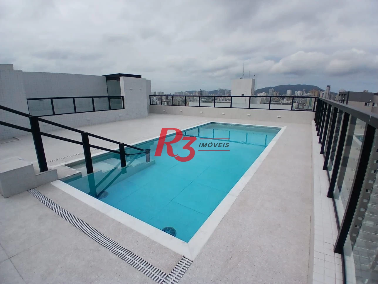 Apartamento com 2 dormitórios à venda, 59 m² por R$ 570.000,00 - Macuco - Santos/SP