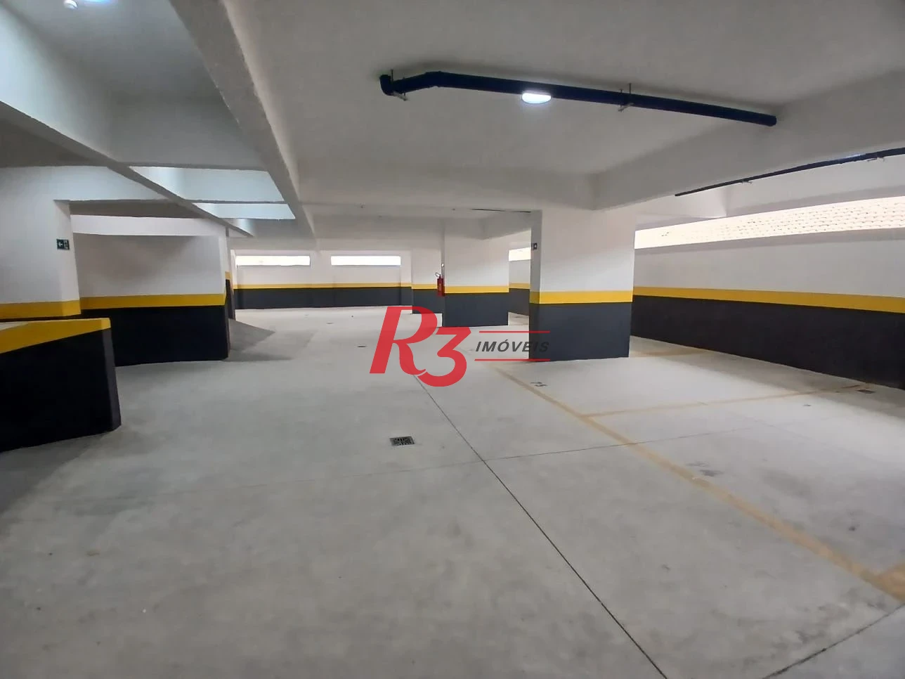 Apartamento com 2 dormitórios à venda, 59 m² por R$ 570.000,00 - Macuco - Santos/SP