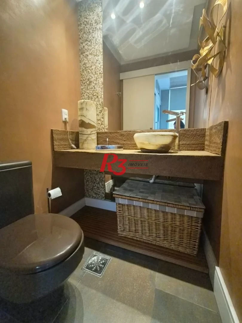 Casa com 3 dormitórios à venda, 182 m² por R$ 1.500.000,00 - Embaré - Santos/SP