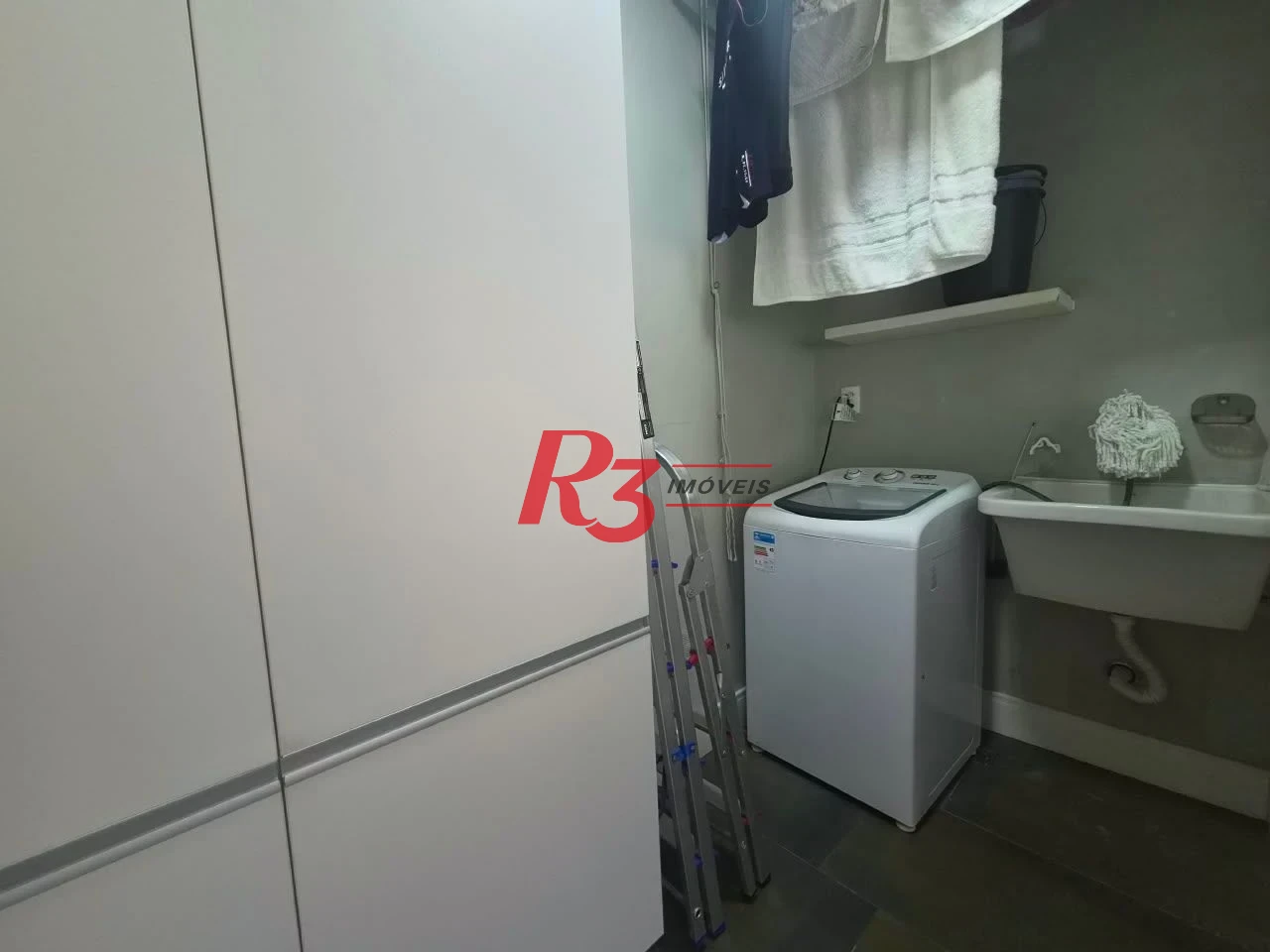 Casa com 3 dormitórios à venda, 182 m² por R$ 1.500.000,00 - Embaré - Santos/SP
