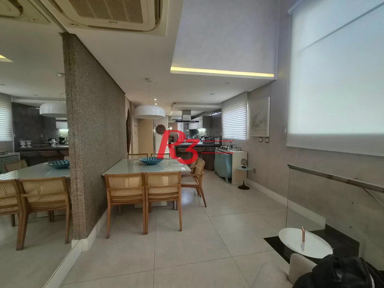Casa com 3 dormitórios à venda, 182 m² por R$ 1.500.000,00 - Embaré - Santos/SP