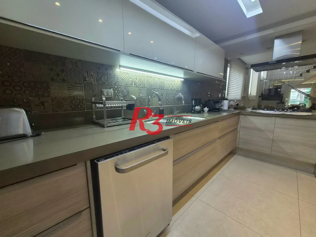 Casa com 3 dormitórios à venda, 182 m² por R$ 1.500.000,00 - Embaré - Santos/SP