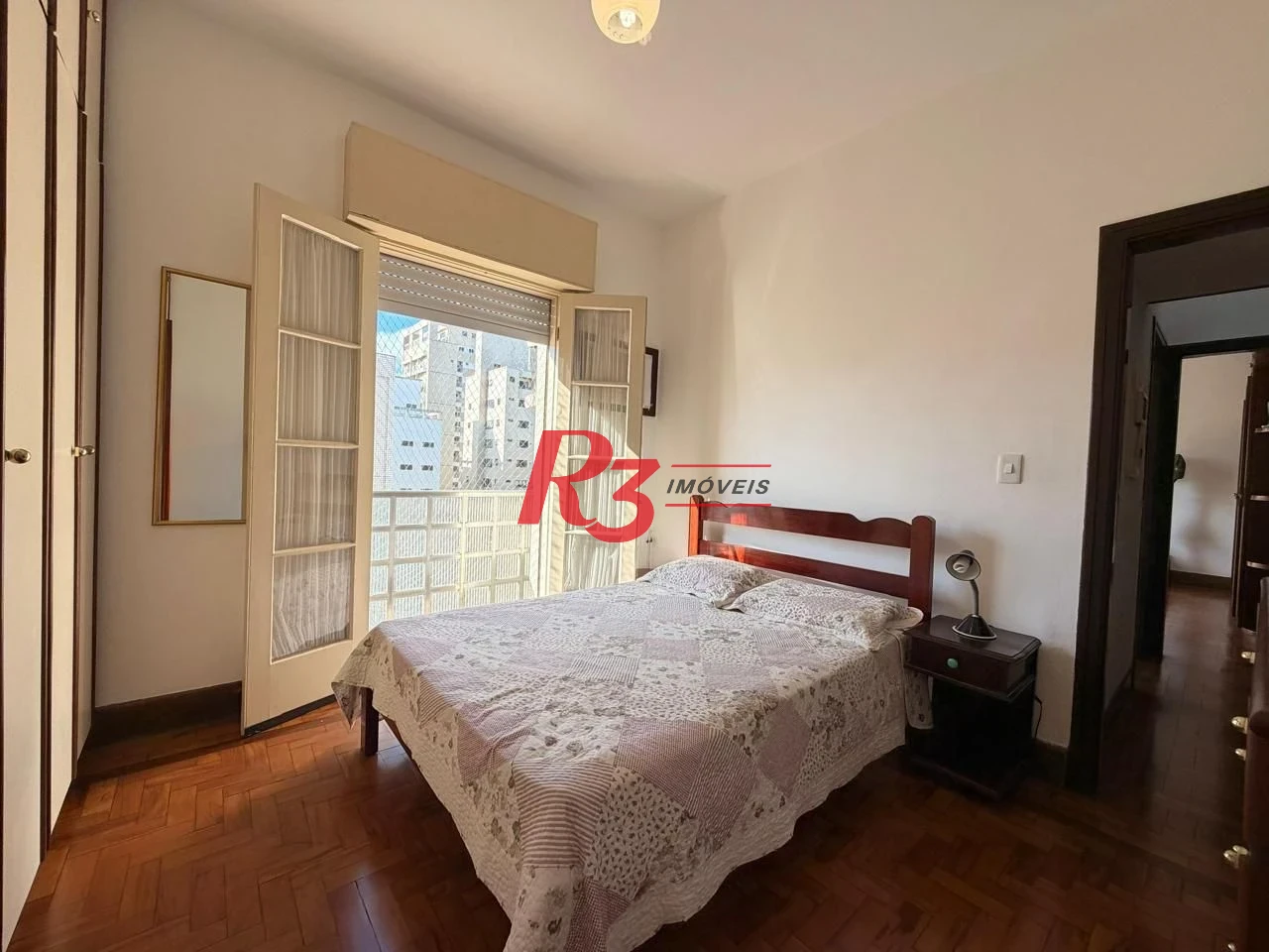 Apartamento com 2 dormitórios à venda, 100 m² por R$ 750.000,00 - Gonzaga - Santos/SP