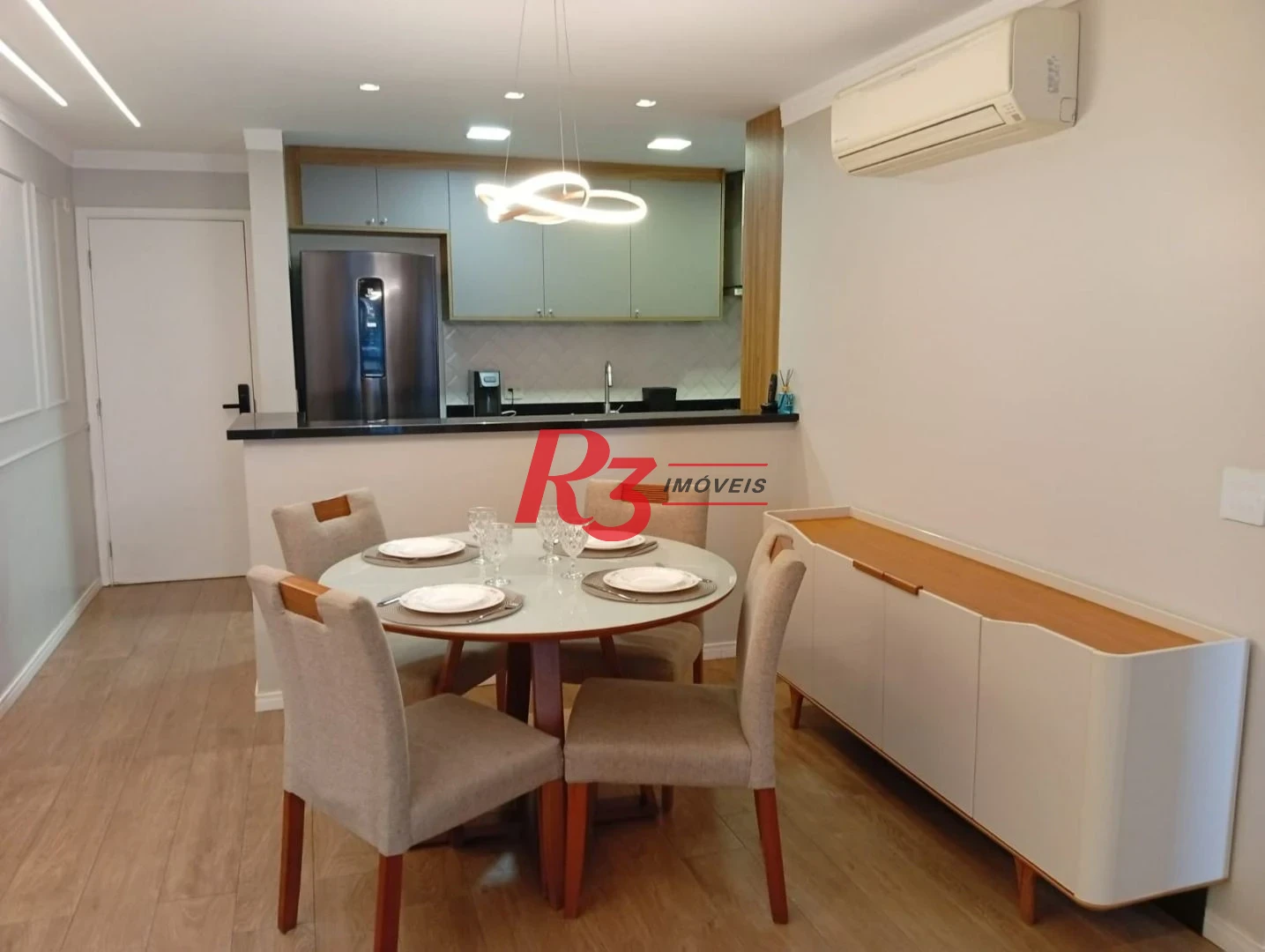 Apartamento com 3 dormitórios à venda, 77 m² por R$ 875.000,00 - Ponta da Praia - Santos/SP