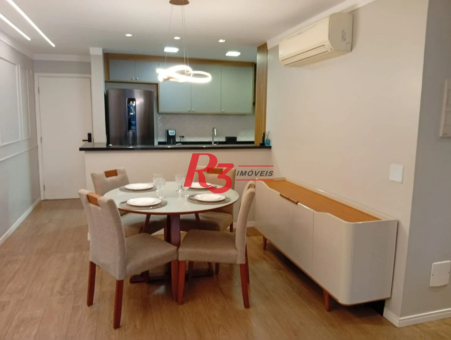Apartamento com 3 dormitórios à venda, 77 m² por R$ 875.000,00 - Ponta da Praia - Santos/SP