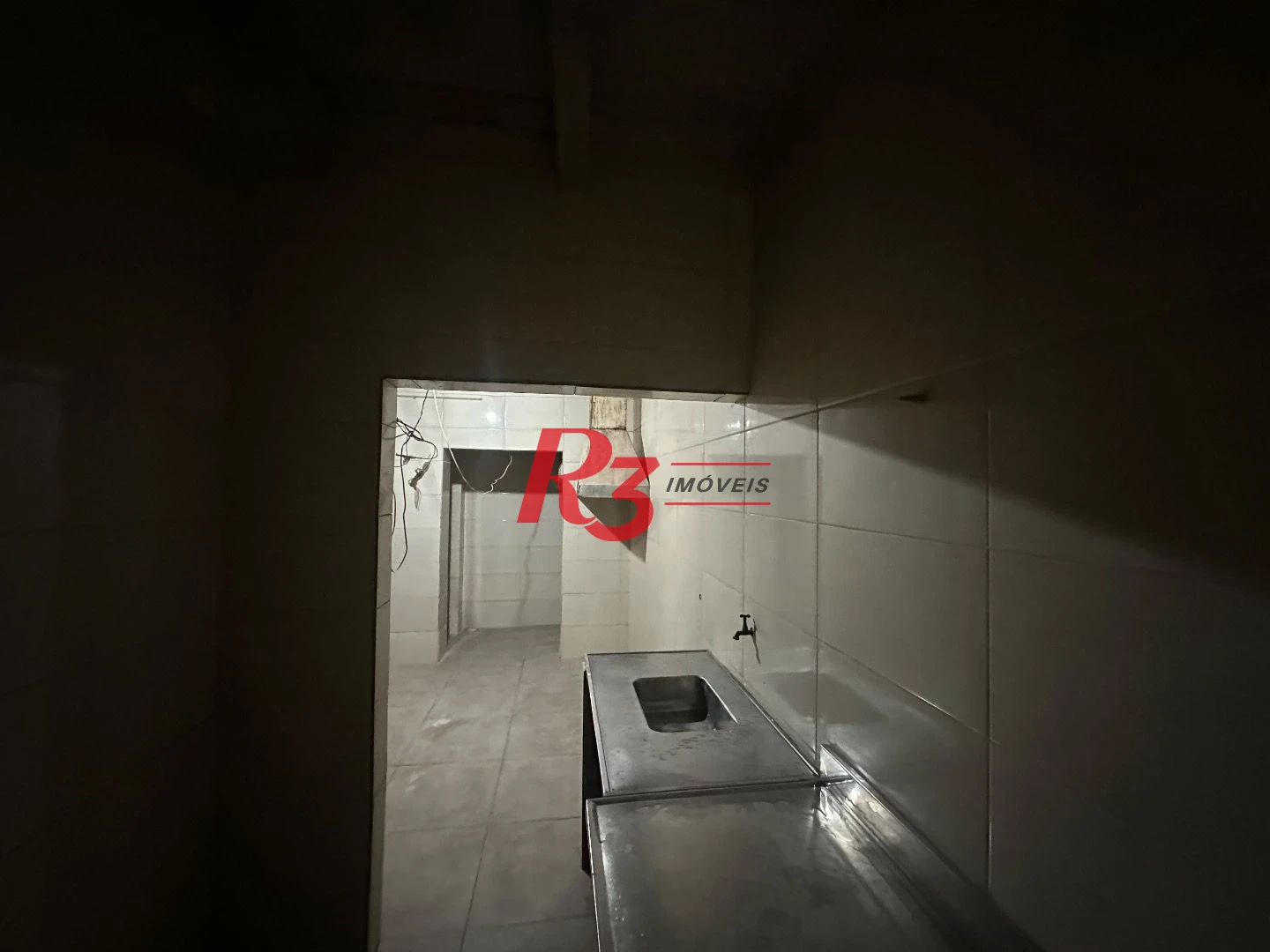 Galpão para alugar, 500 m² por R$ 9.150,00/mês - Centro - Santos/SP