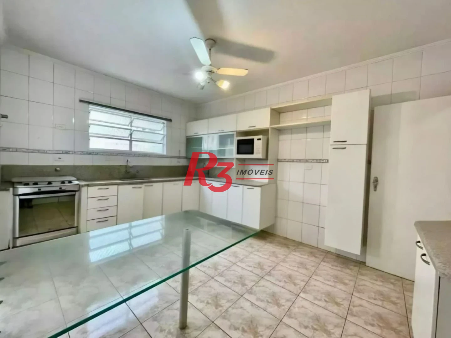 Apartamento com 3 dormitórios à venda, 110 m² por R$ 950.000,00 - Ponta da Praia - Santos/SP